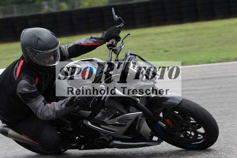 /40 05.08.2025 FREERIDE Training ADR/Gruppe B/5-1